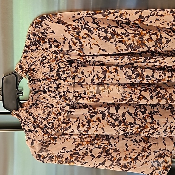 💕JOIE💕 Chelsse Short Sleeve 100% Silk Blouse Top ~ Pale Mauve Print L NWT - Picture 7 of 15